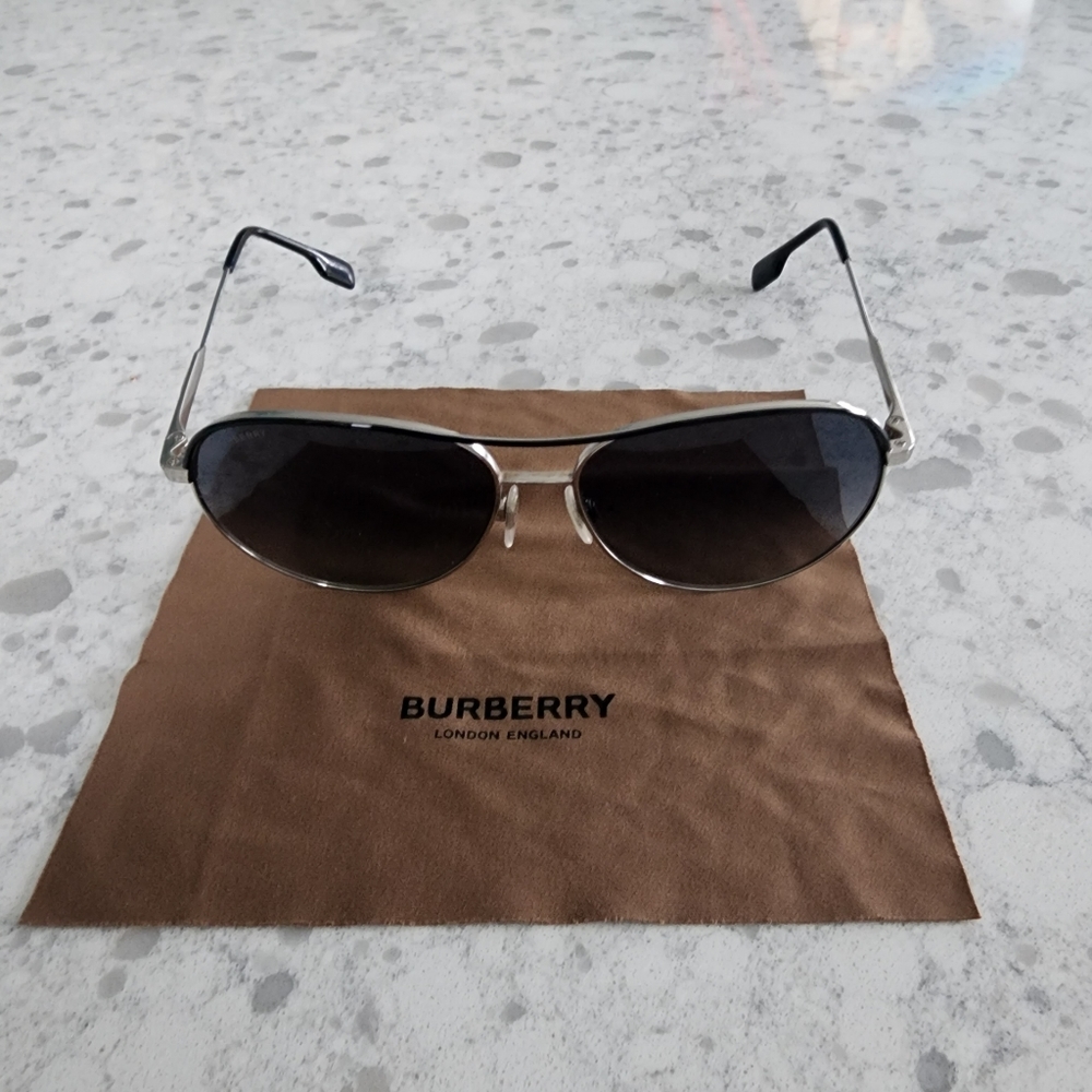 Burberry sunglasses